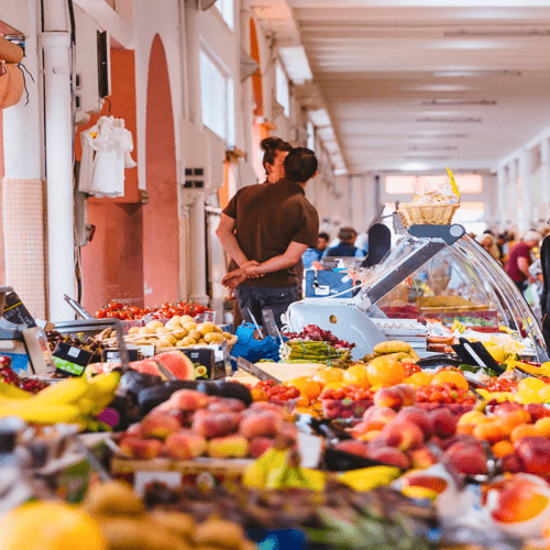 Où manger à Cannes en été ? Notre top 6 marchés et adresses foodie